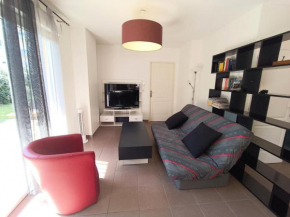 Residence Immocite - Agréable logement avec sa grande agréable terrasse et terrain clos ! MAE-6694